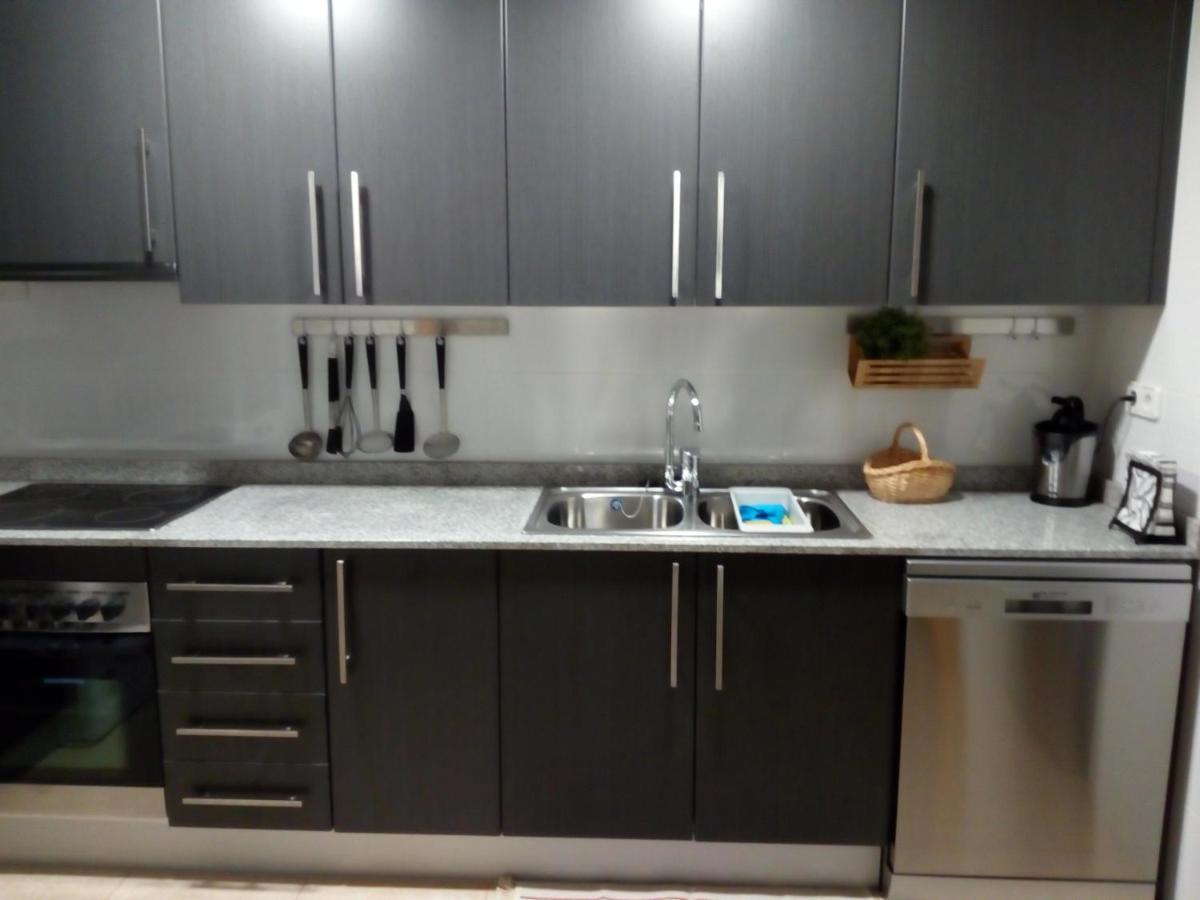 Apartamento Piscina Viena Roses Bagian luar foto