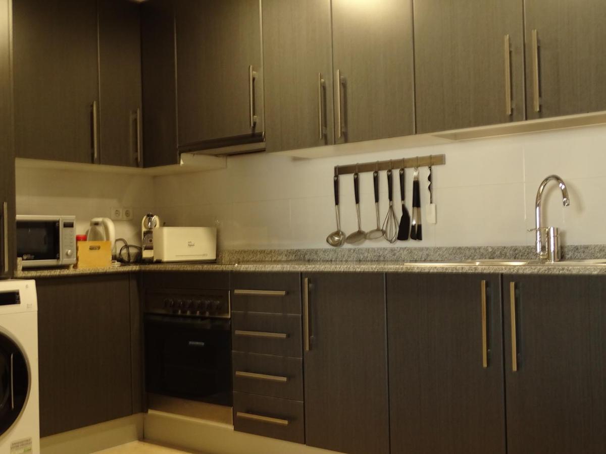 Apartamento Piscina Viena Roses Bagian luar foto