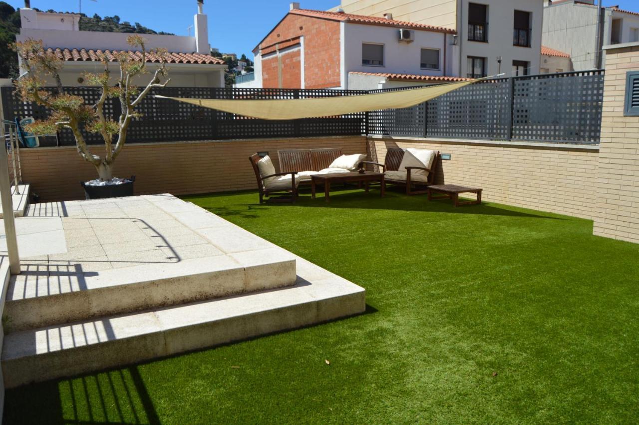 Apartamento Piscina Viena Roses Bagian luar foto