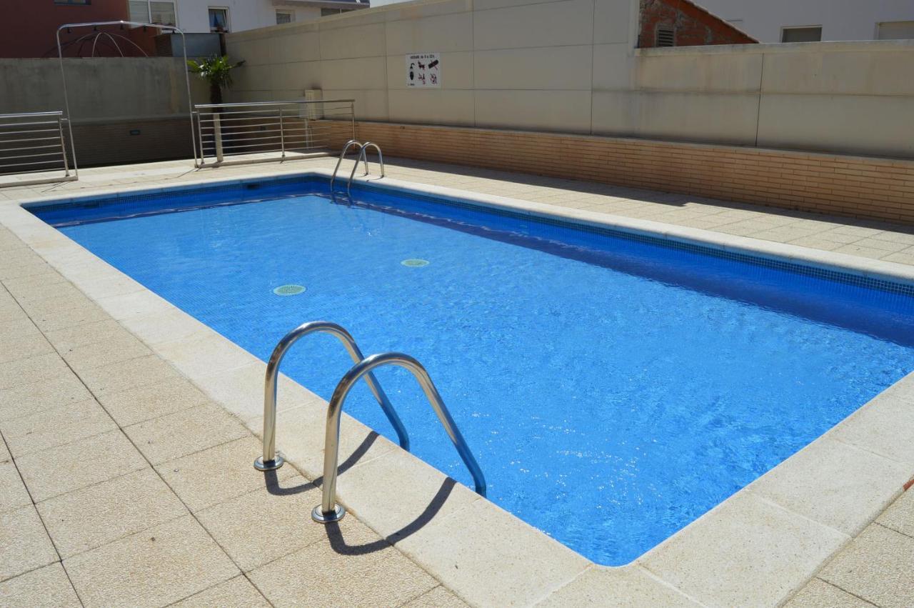 Apartamento Piscina Viena Roses Bagian luar foto